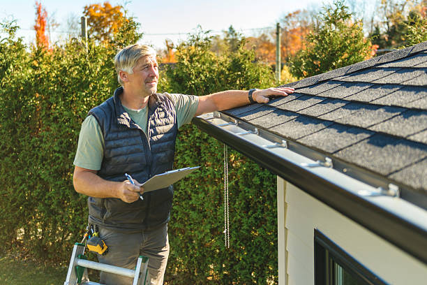 Professional Metal Roofing technician working in Palmersville, TN